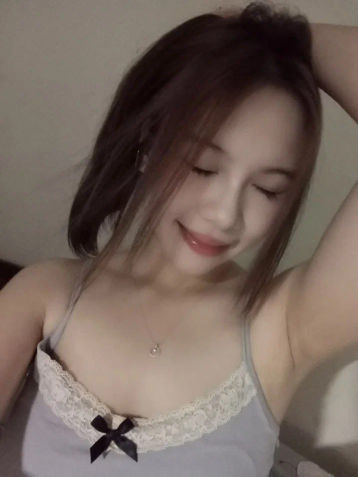 Montse lớn tuổi lừa dối chồng trong thời gian cách ly